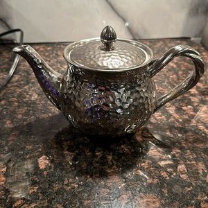 Tea pot